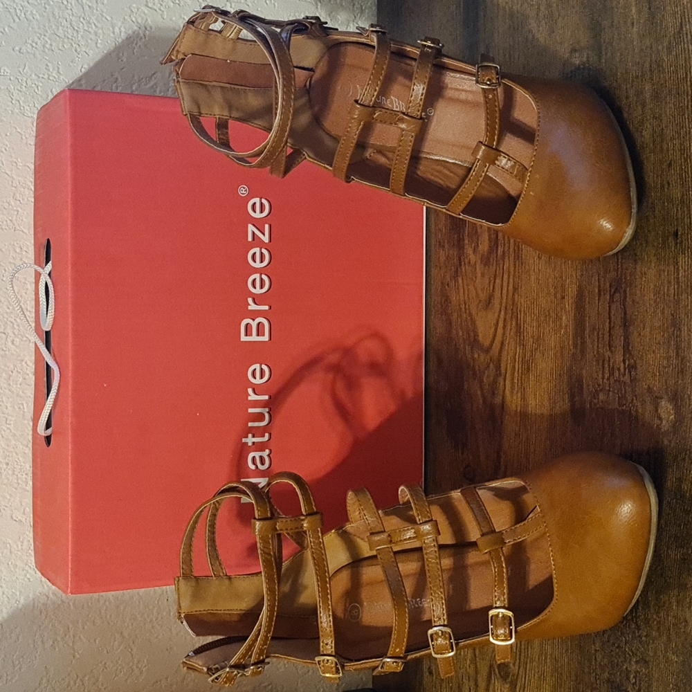 Nature Breeze Women's Strappy Sandals in Size 8 | Good Condition |